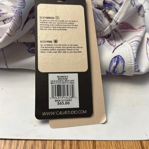 Calia by Carrie Underwood White Purple Floral Cropped Leggings Pants NWT MEDIUM - Picture 5 of 7